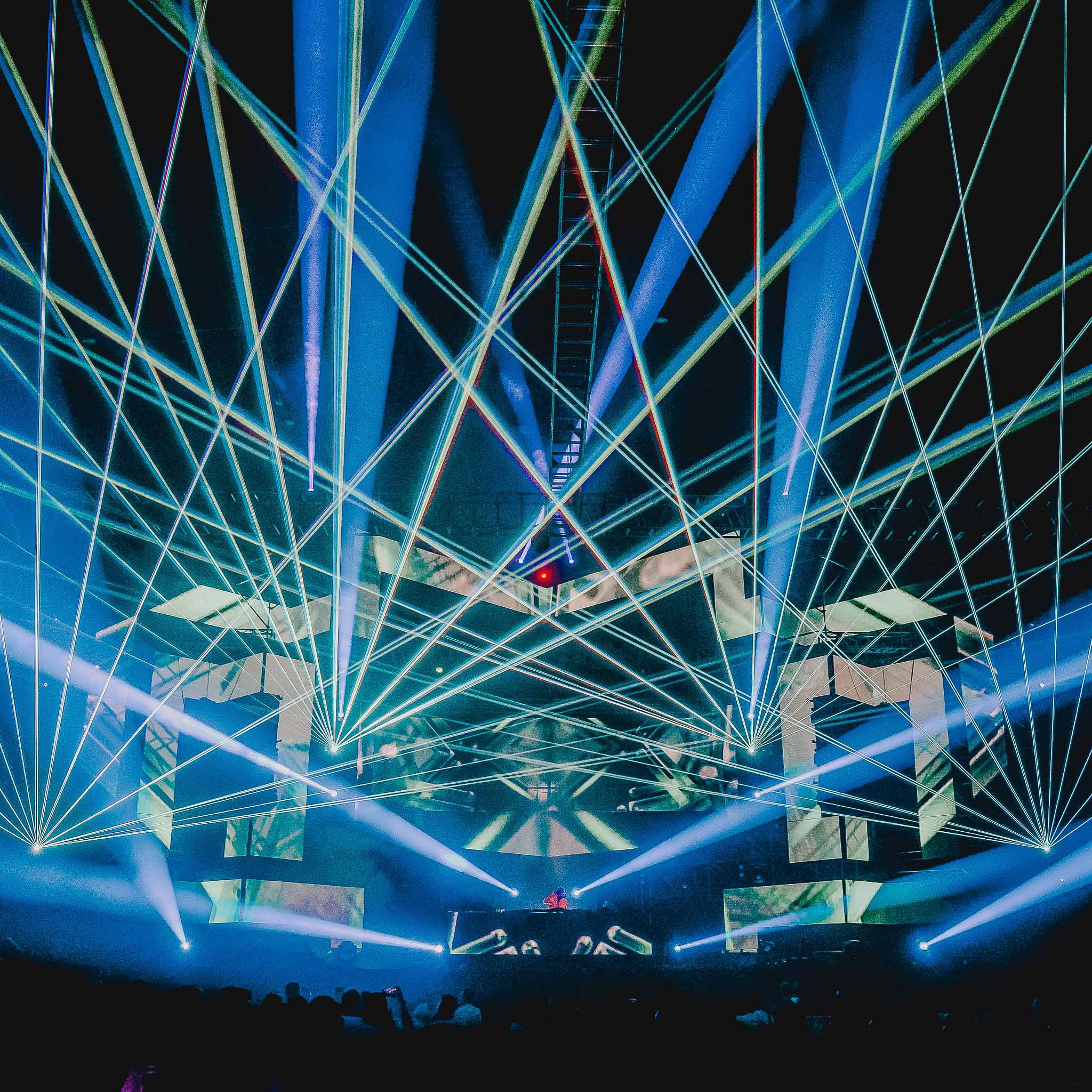 Photo by @high_iso Hafiyyan Faza, Concert & Music Photographer. Southeast Asia, Jakarta, Indonesia.