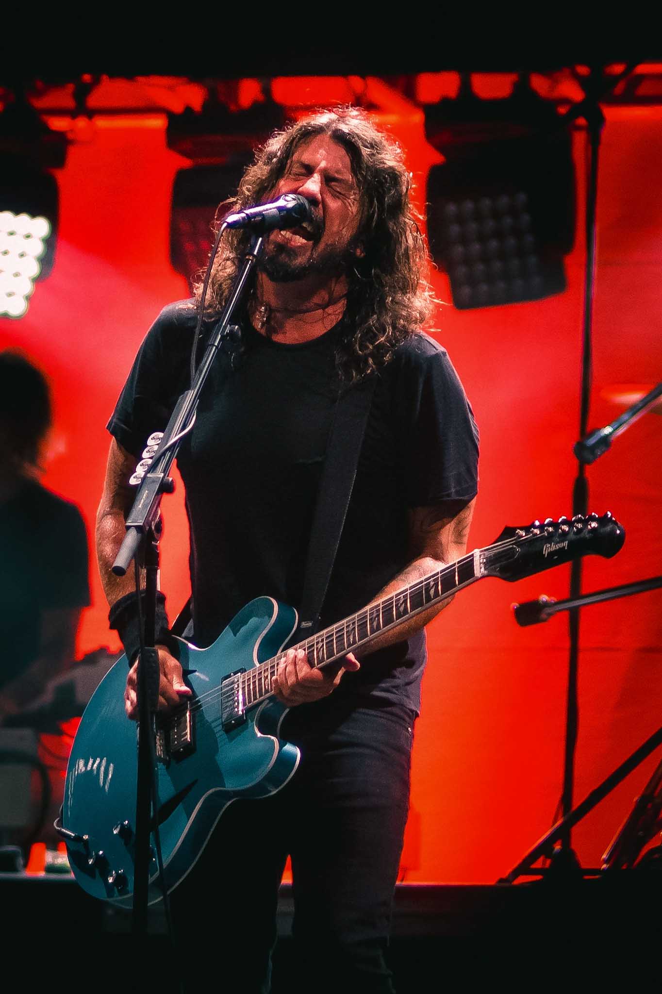 Dave Grohl of Foo Fighters. Photo by @high_iso Hafiyyan Faza. Music Photographer | Concert Photographer. Southeast Asia, Jakarta, Indonesia.