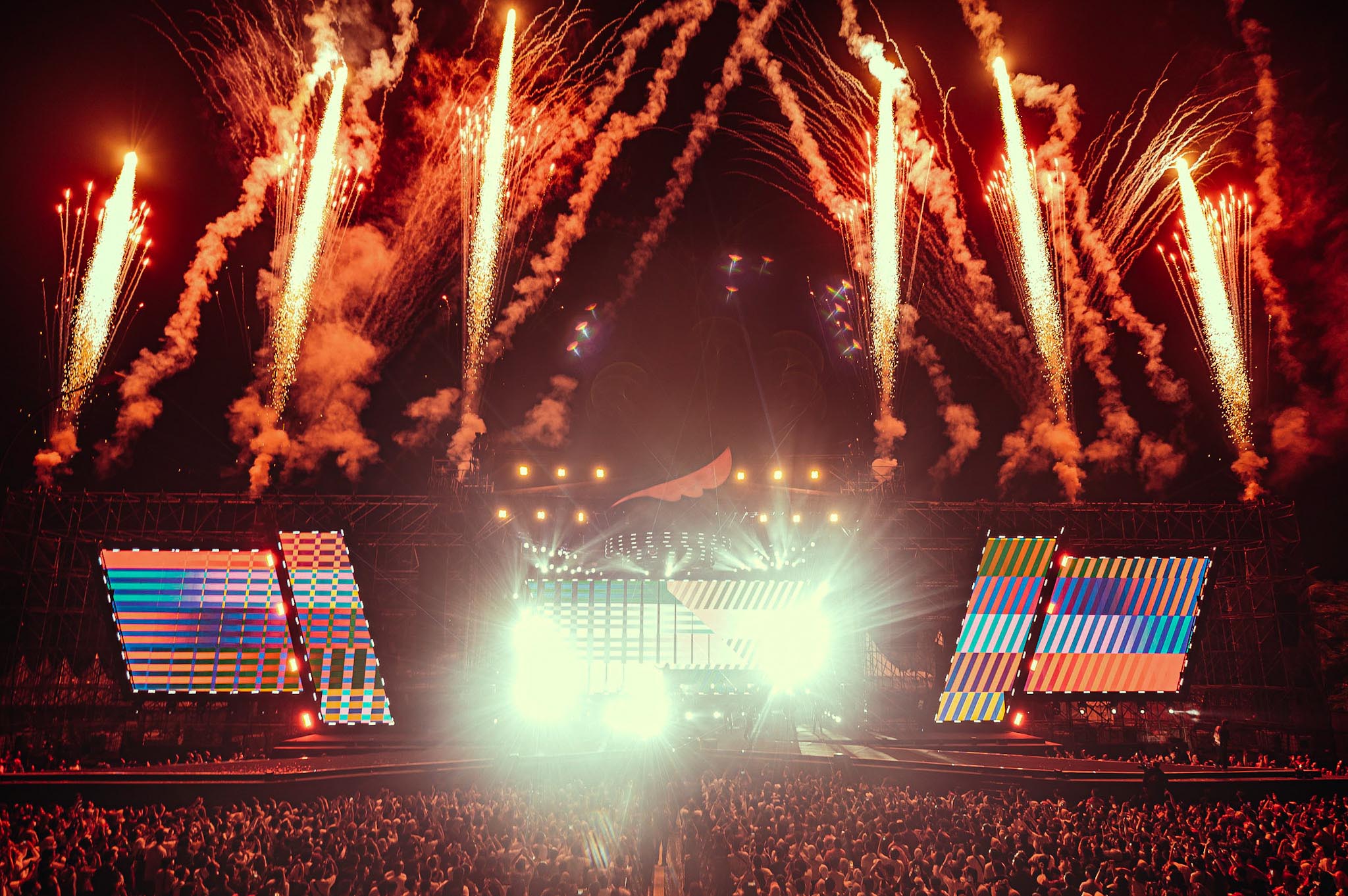 NOAH. Photo by @high_iso Hafiyyan Faza. Music Photographer | Concert Photographer. Southeast Asia, Jakarta, Indonesia.